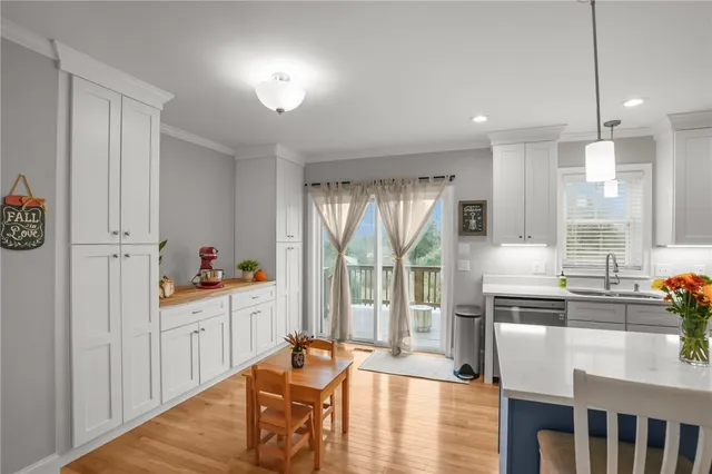 $749,000 | 275 East Shore Drive, Coventry, RI 02816