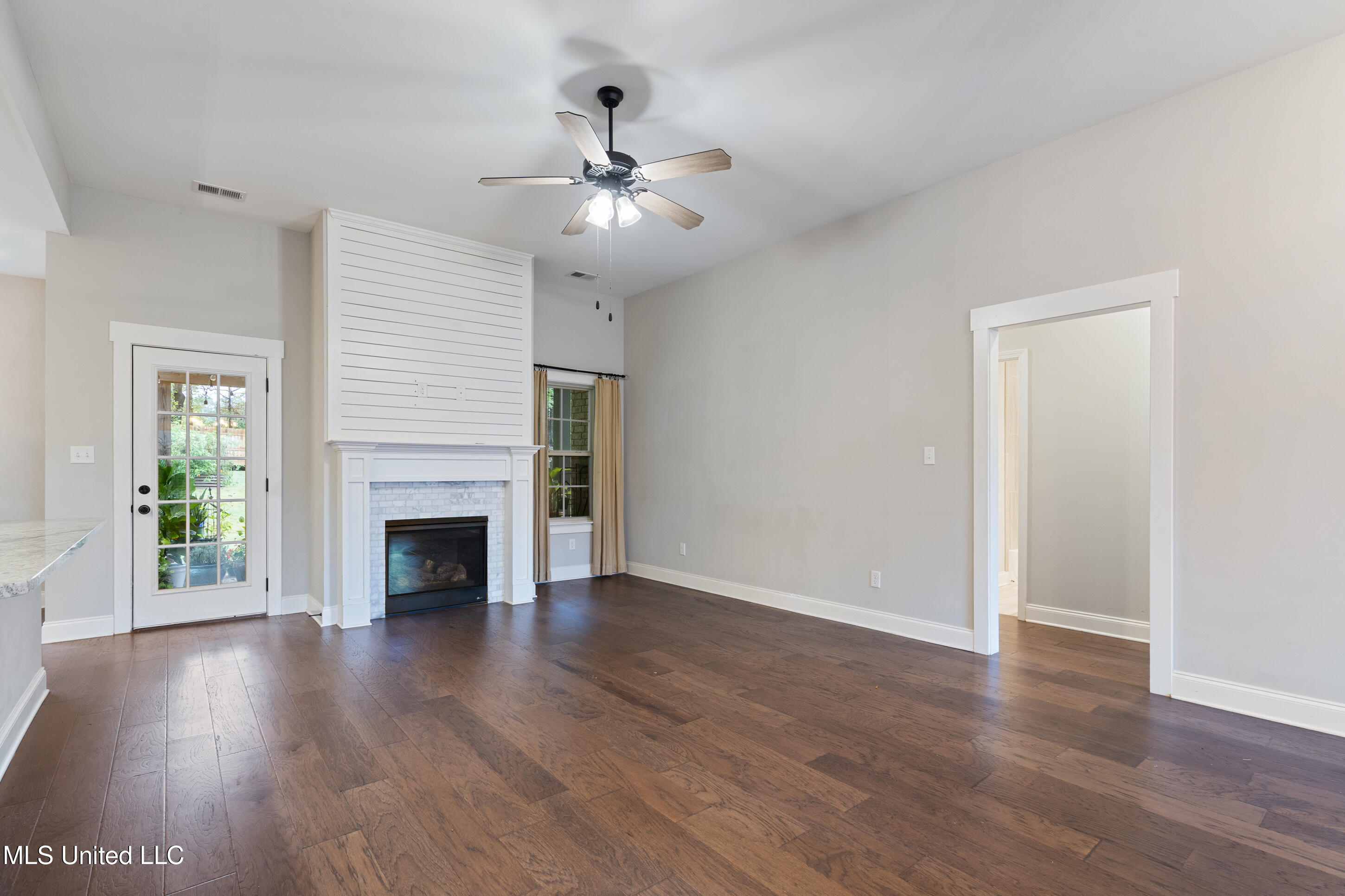 509 Howell Way Hernando, MS 38632 - Photo 7 of 44 7__dsc6525