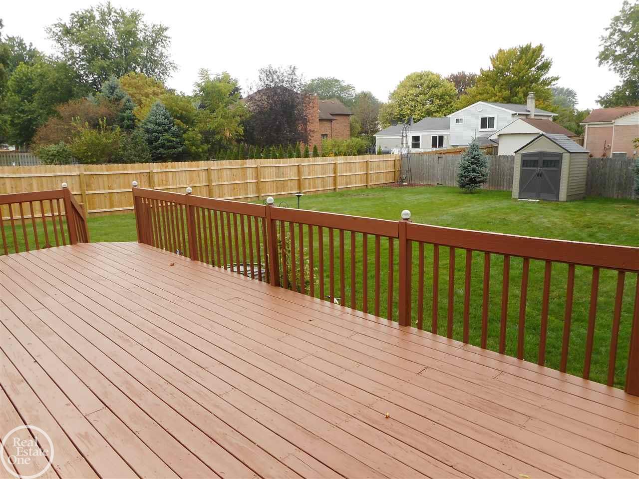 50555 Altman Road New Baltimore, MI 48047 - Photo 22 of 24 31331434-22.JPG