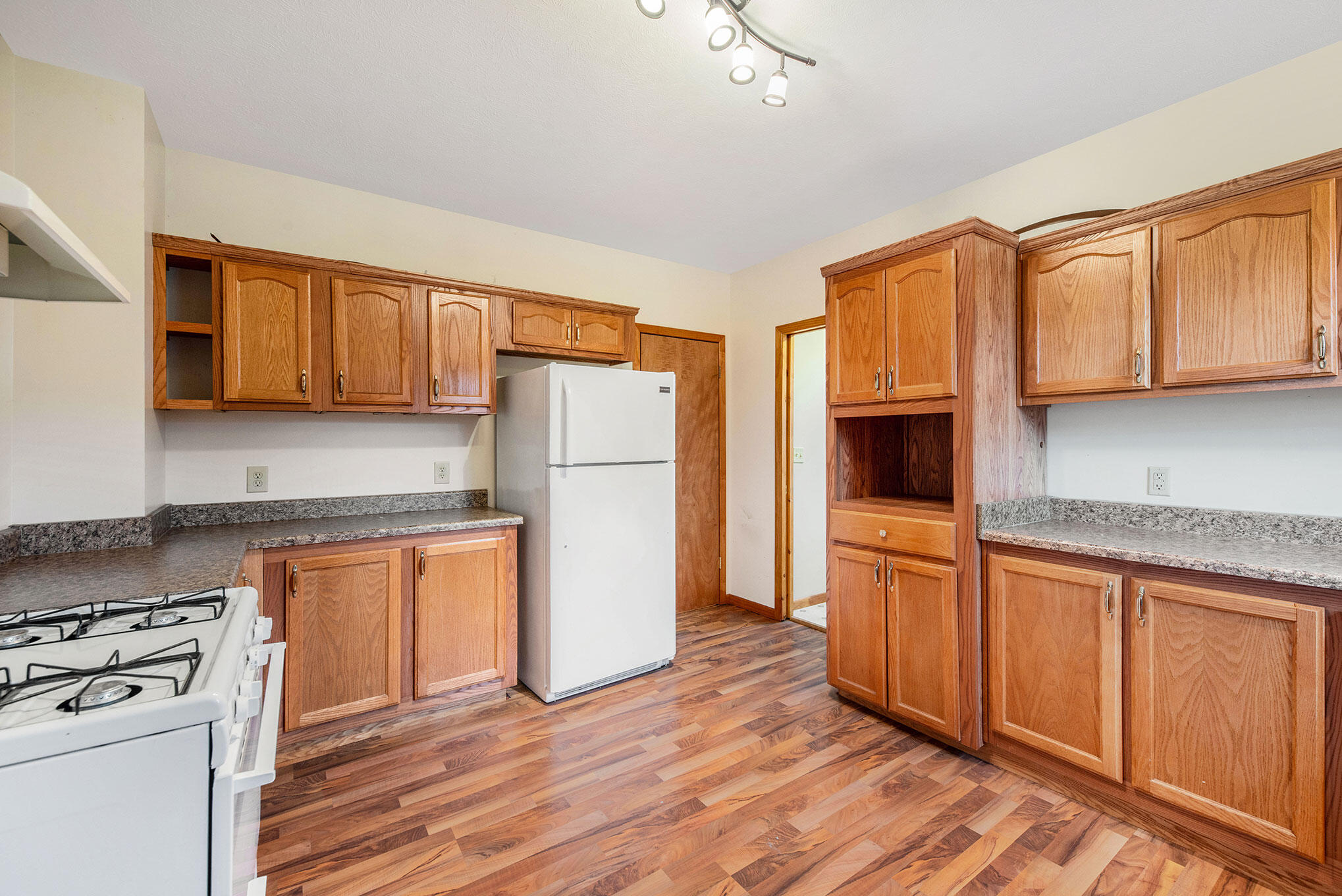 439 South Higbee Street Reed City, MI 49677 - Photo 14 of 25 439HigsbeeSt-16