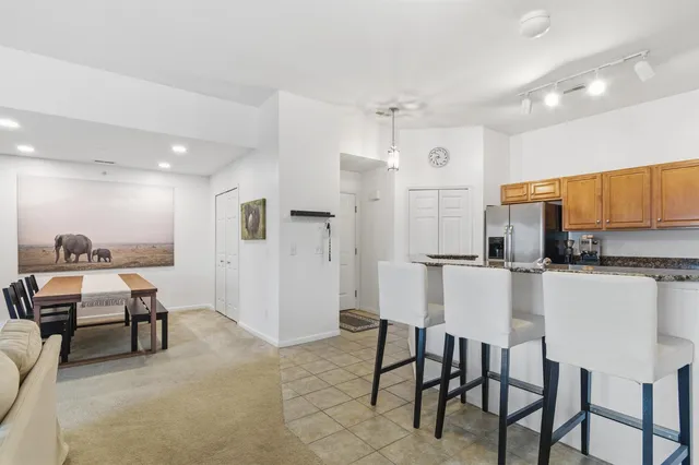 $2,300 | 2233 South Main Street, Ann Arbor, MI 48103