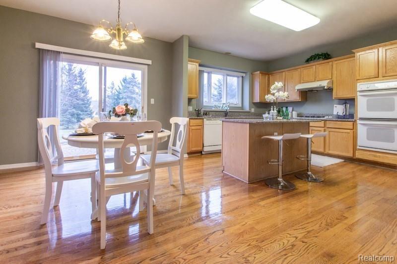 47955 Pavillon Road Canton, MI 48188 - Photo 24 of 53