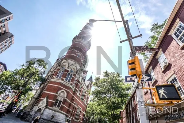 $12,950 | 71 West 10th Street, Unit 3 | Greenwich Village
