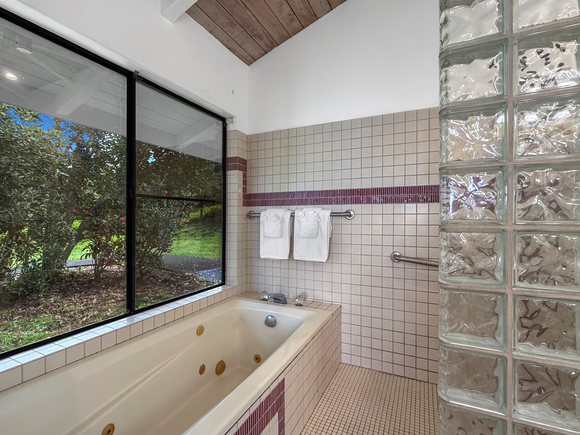 87-2814 Hawaii Belt Road Captain Cook, HI 96704 - Photo 16 of 30