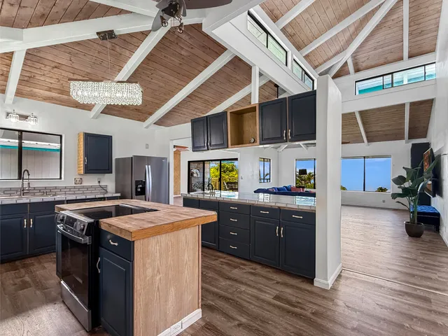 $1,099,000 | 87-2814 Hawaii Belt Road, Captain Cook, HI 96704