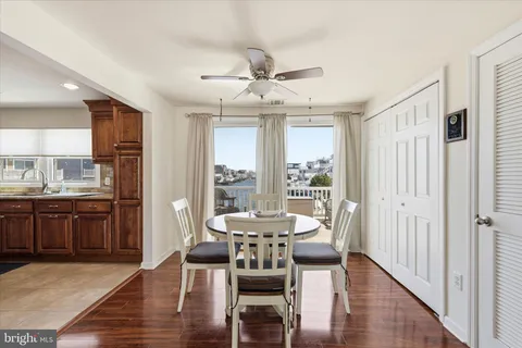$725,000 | 159 Morris Boulevard, Manahawkin, NJ 08050