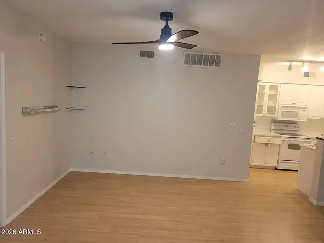 $1,799 | 1701 East Colter Street, Unit 263, Phoenix, AZ 85016