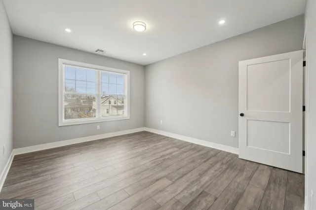 $2,780 | 2421 Bristol Road, Unit 2B100, Warrington, PA 18976