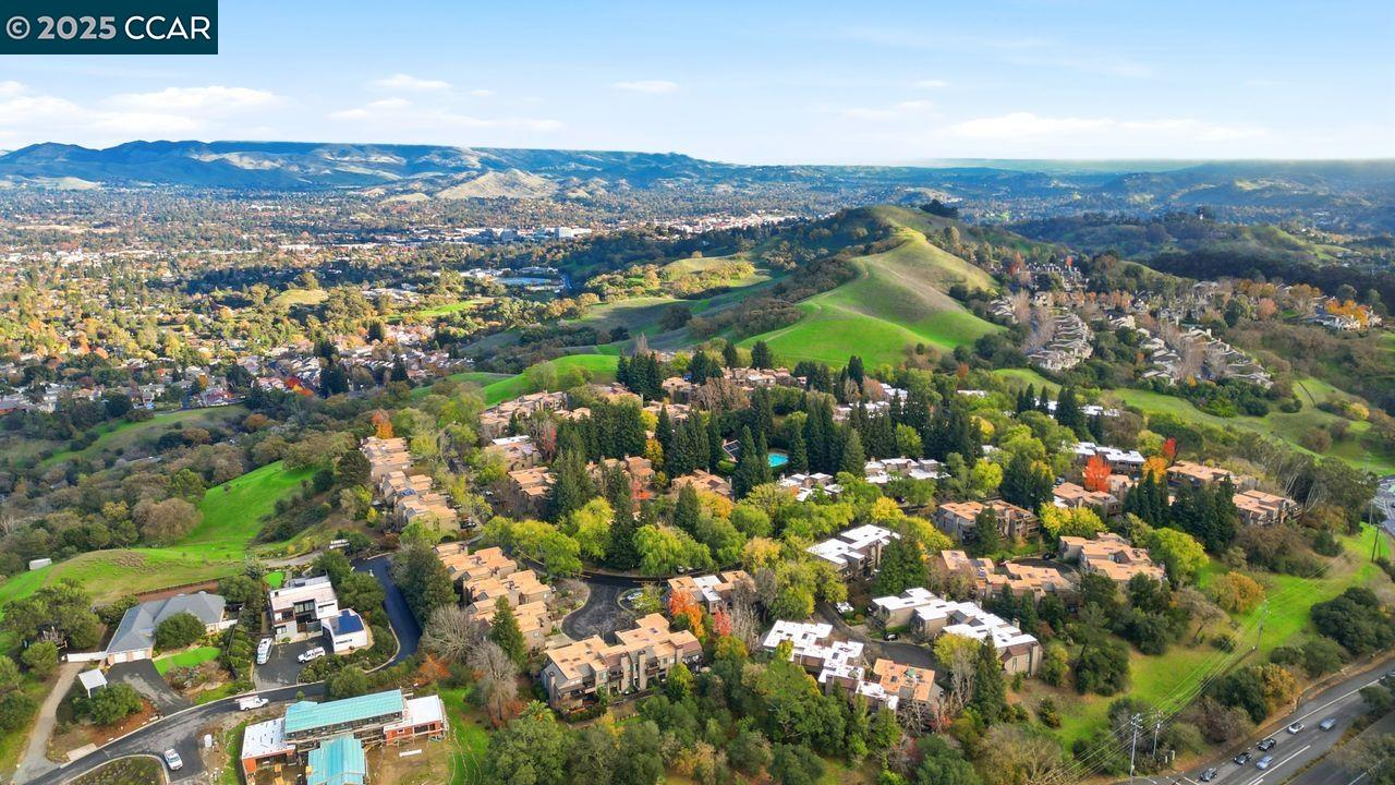 533 Monarch Ridge Drive Walnut Creek, CA 94597 - Photo 43 of 43 a view of city and mountain