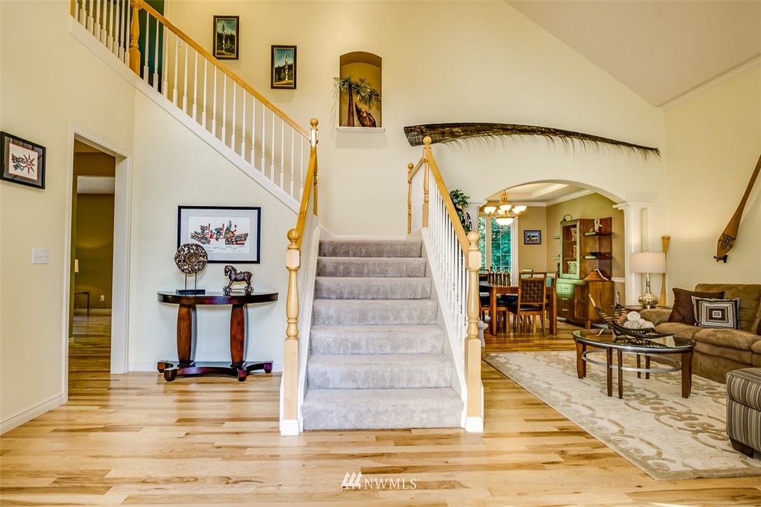 2425 201st Street Southeast Bothell, WA 98021 - Photo 2 of 25