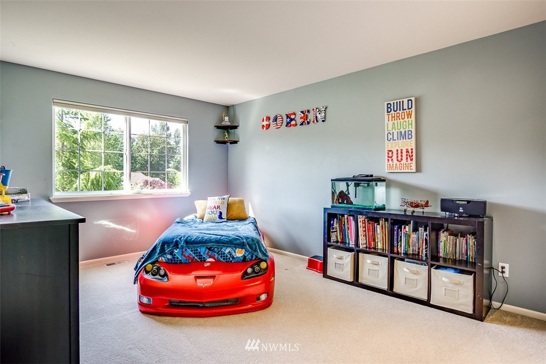 2425 201st Street Southeast Bothell, WA 98021 - Photo 16 of 25