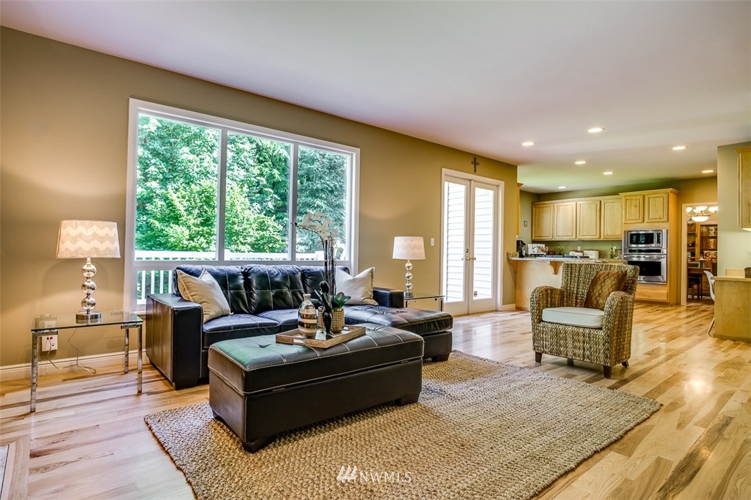 2425 201st Street Southeast Bothell, WA 98021 - Photo 8 of 25