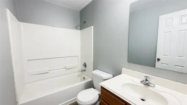 $1,570 | 22807 Sherioaks Lane, Spring, TX 77389