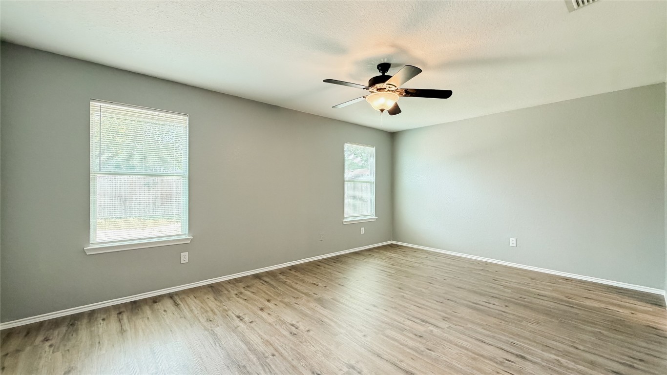22807 Sherioaks Lane Spring, TX 77389 - Photo 7 of 14