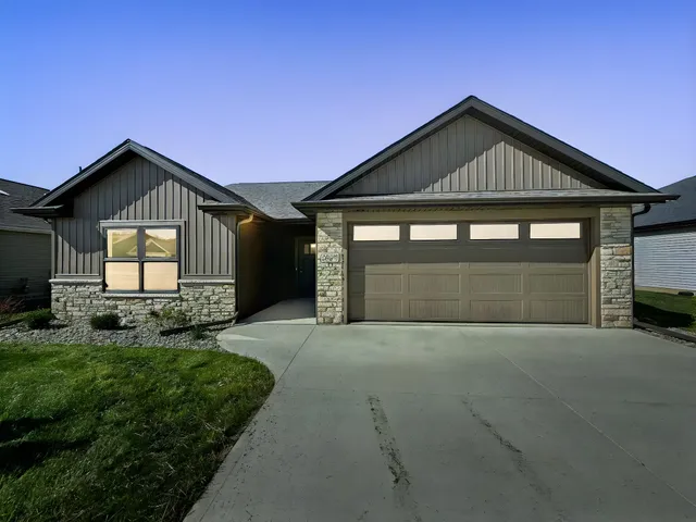 $322,500 | 2023 Linchel Court, Angola, IN 46703