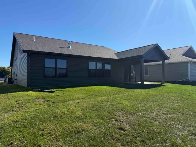 $322,500 | 2023 Linchel Court, Angola, IN 46703