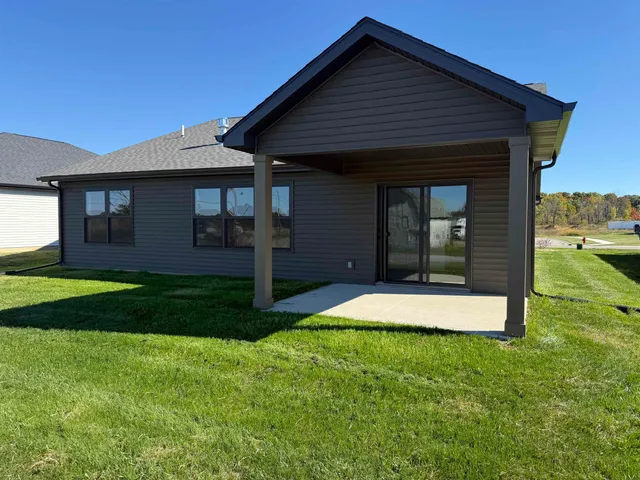 $322,500 | 2023 Linchel Court, Angola, IN 46703