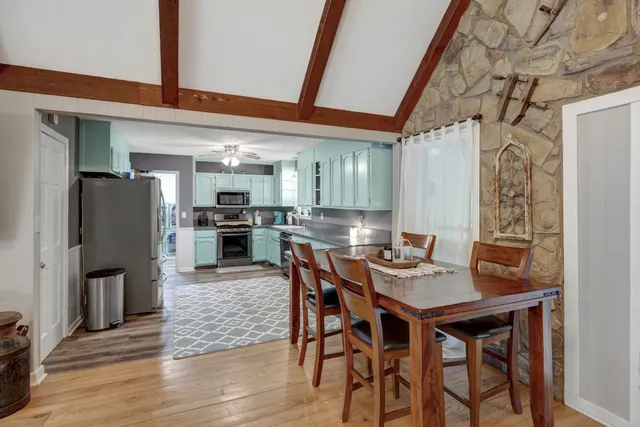 $439,900 | 6125 Highway 41 A, Pleasant View, TN 37146