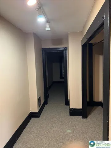 $2,200 | 538 West Green Street, Allentown, PA 18102