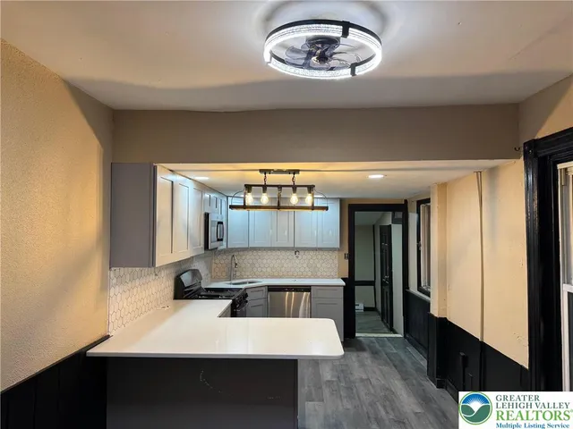 $2,200 | 538 West Green Street, Allentown, PA 18102