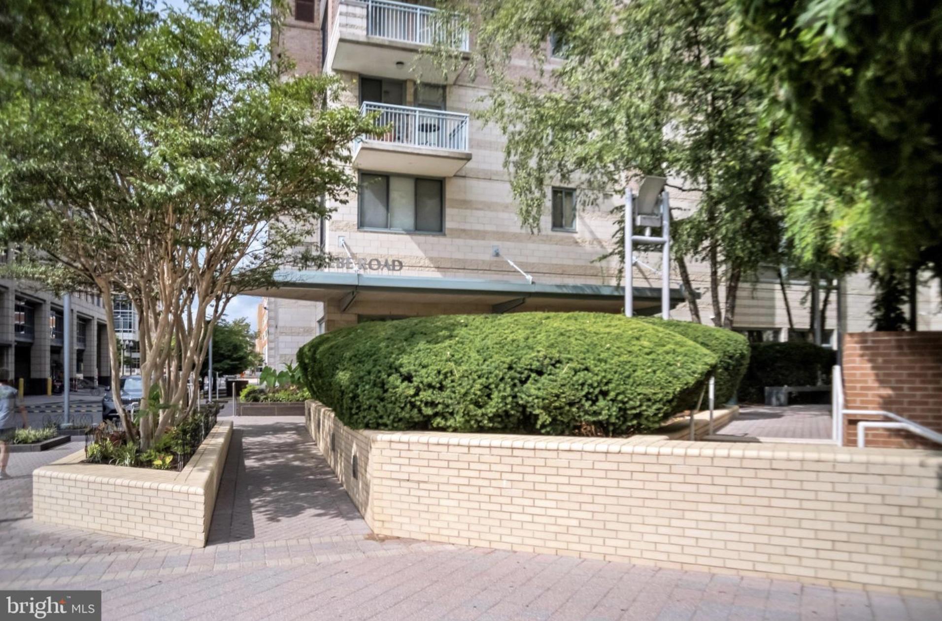 851 North Glebe Road, Unit 402 Arlington, VA 22203 - Photo 12 of 16 Welcome to the Continental
