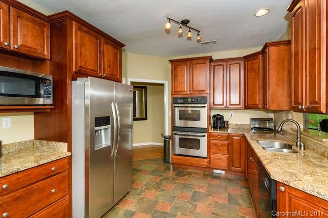 110 Spring Mountain Road Fairview, NC 28730 - Photo 12 of 24 Gallery Image 12