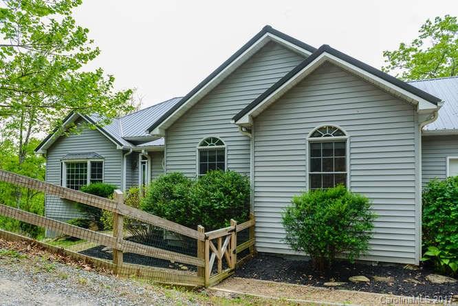 110 Spring Mountain Road Fairview, NC 28730 - Photo 4 of 24 Gallery Image 4