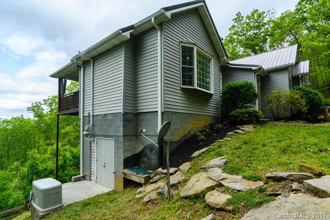 110 Spring Mountain Road Fairview, NC 28730 - Photo 6 of 24 Gallery Image 6