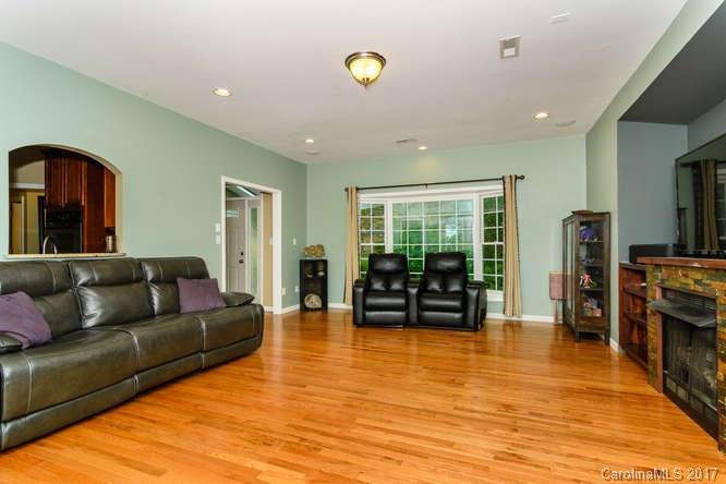 110 Spring Mountain Road Fairview, NC 28730 - Photo 9 of 24 Gallery Image 9
