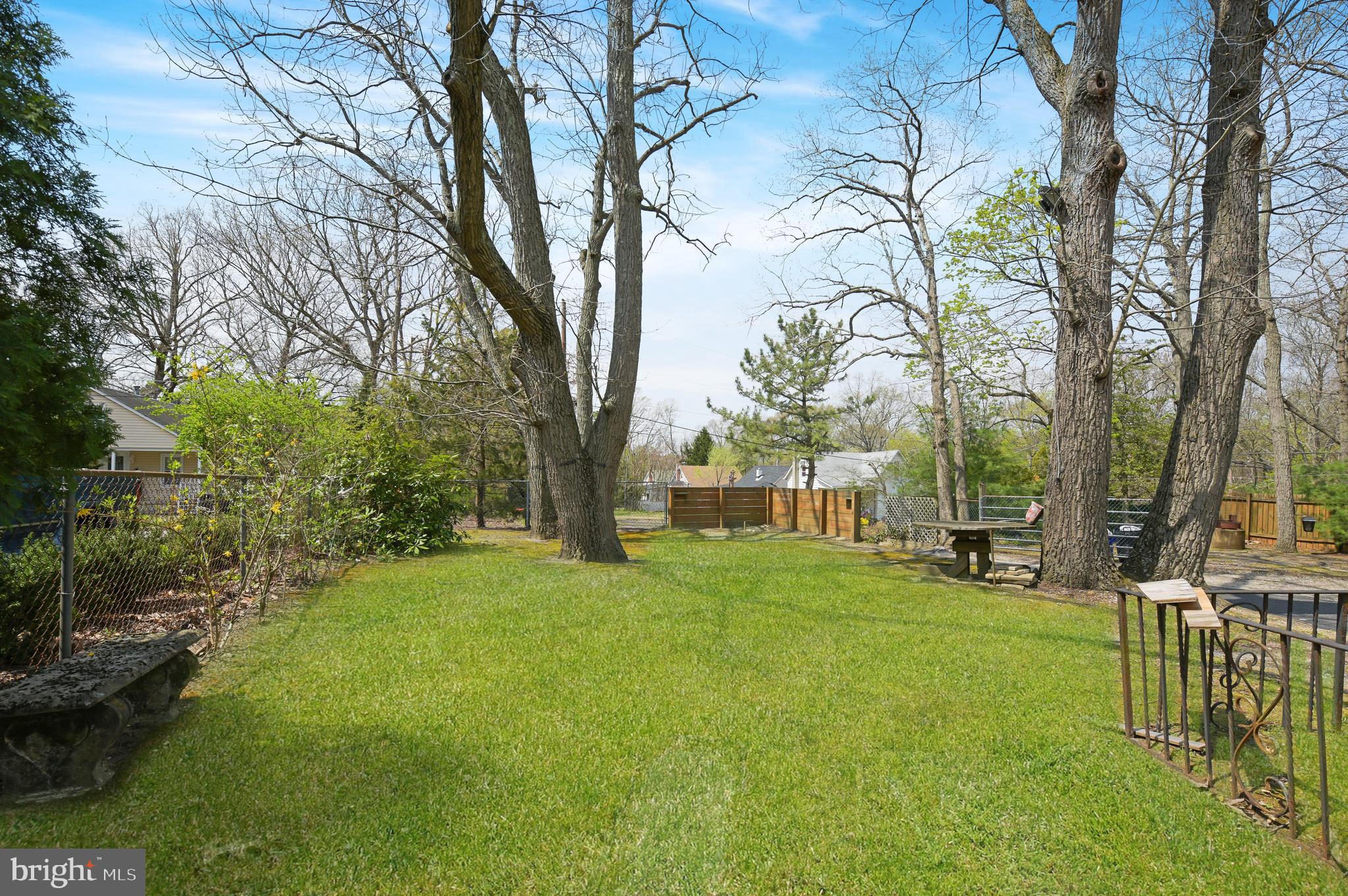 510 Berlin Road Clementon, NJ 08021 - Photo 3 of 4