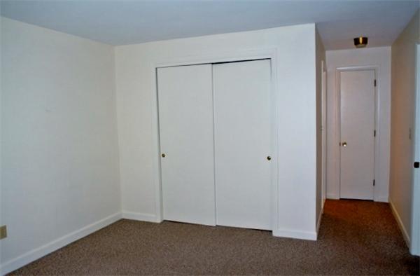 64 Jacqueline Road, Unit 8 Waltham, MA 02452 - Photo 9 of 16