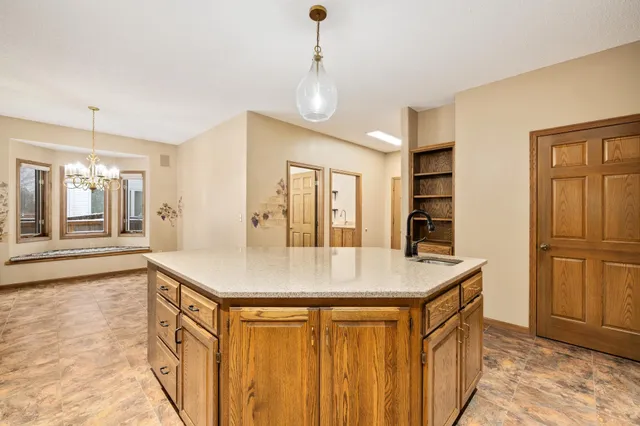 $629,900 | 4915 Rose Creek Parkway South, Fargo, ND 58104