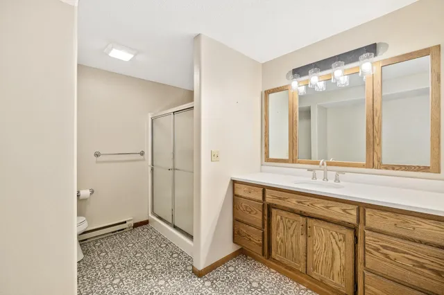 $629,900 | 4915 Rose Creek Parkway South, Fargo, ND 58104