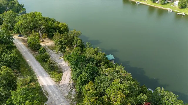 $149,000 | 29-31 North Lakeview Road, Mapleton, KS 66754