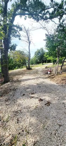 $149,000 | 29-31 North Lakeview Road, Mapleton, KS 66754