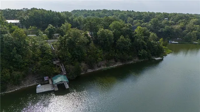 $149,000 | 29-31 North Lakeview Road, Mapleton, KS 66754