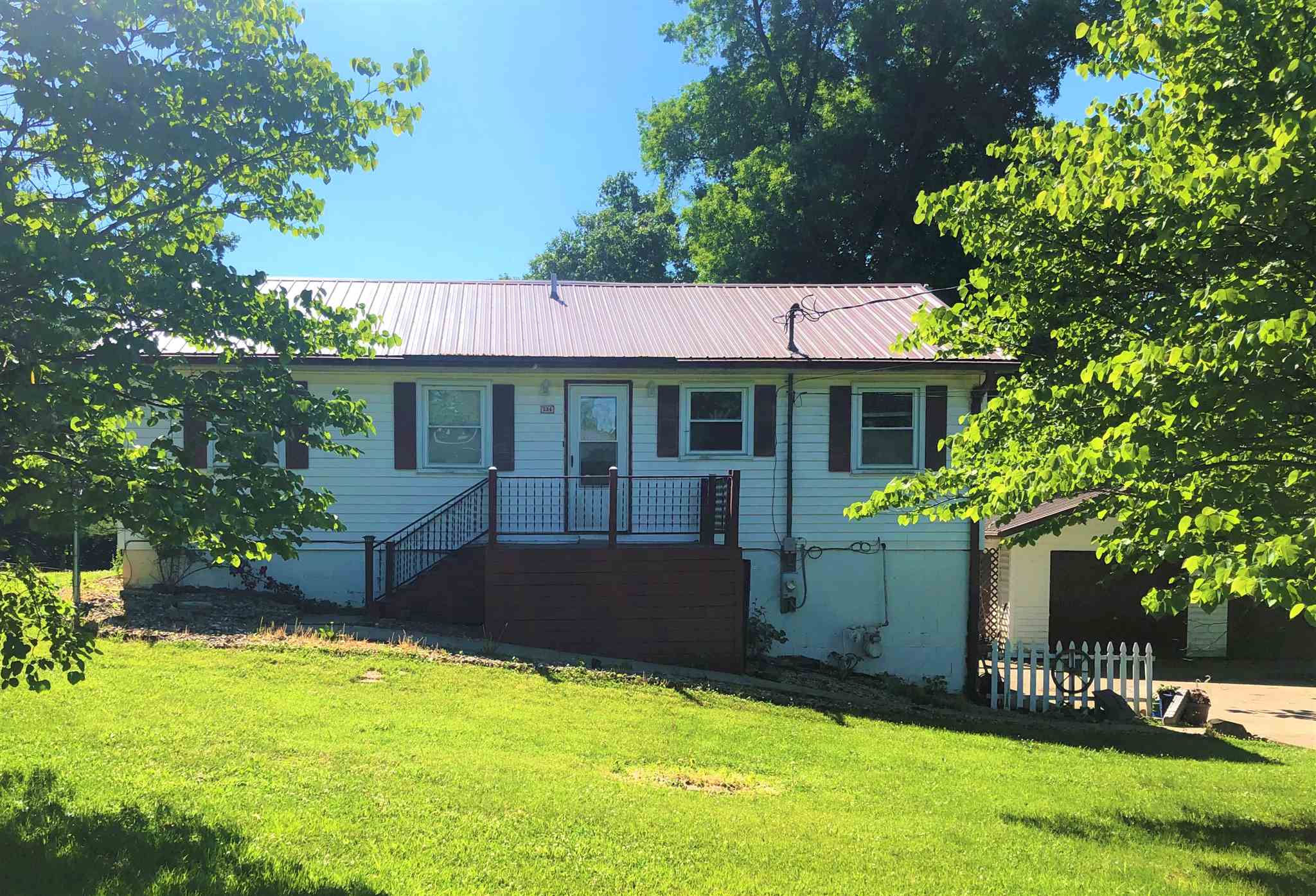 236 Guthrie Road Bedford, IN 47421 - Photo 1 of 31 Gallery Image 1