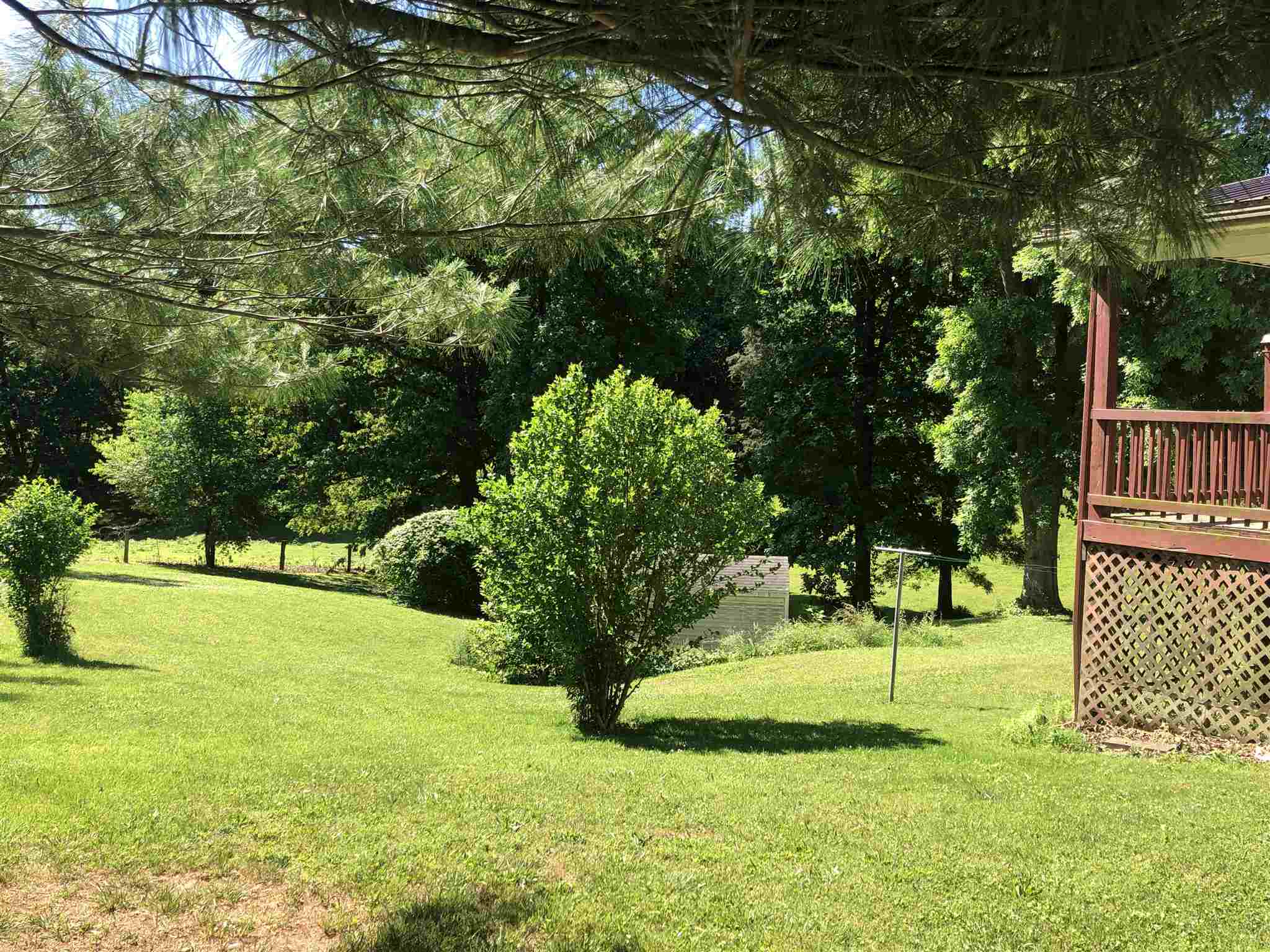236 Guthrie Road Bedford, IN 47421 - Photo 5 of 31 Gallery Image 5