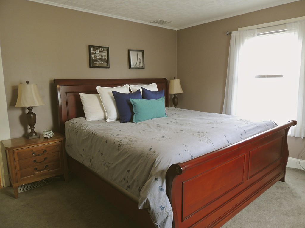 38 Oak Road Norwood, MA 02062 - Photo 12 of 17 Gallery Image 12