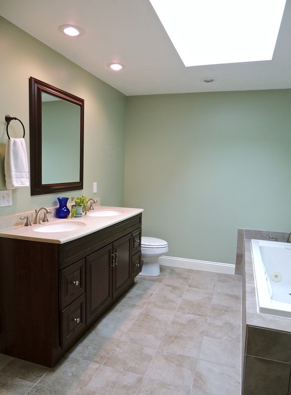38 Oak Road Norwood, MA 02062 - Photo 16 of 17 Gallery Image 16