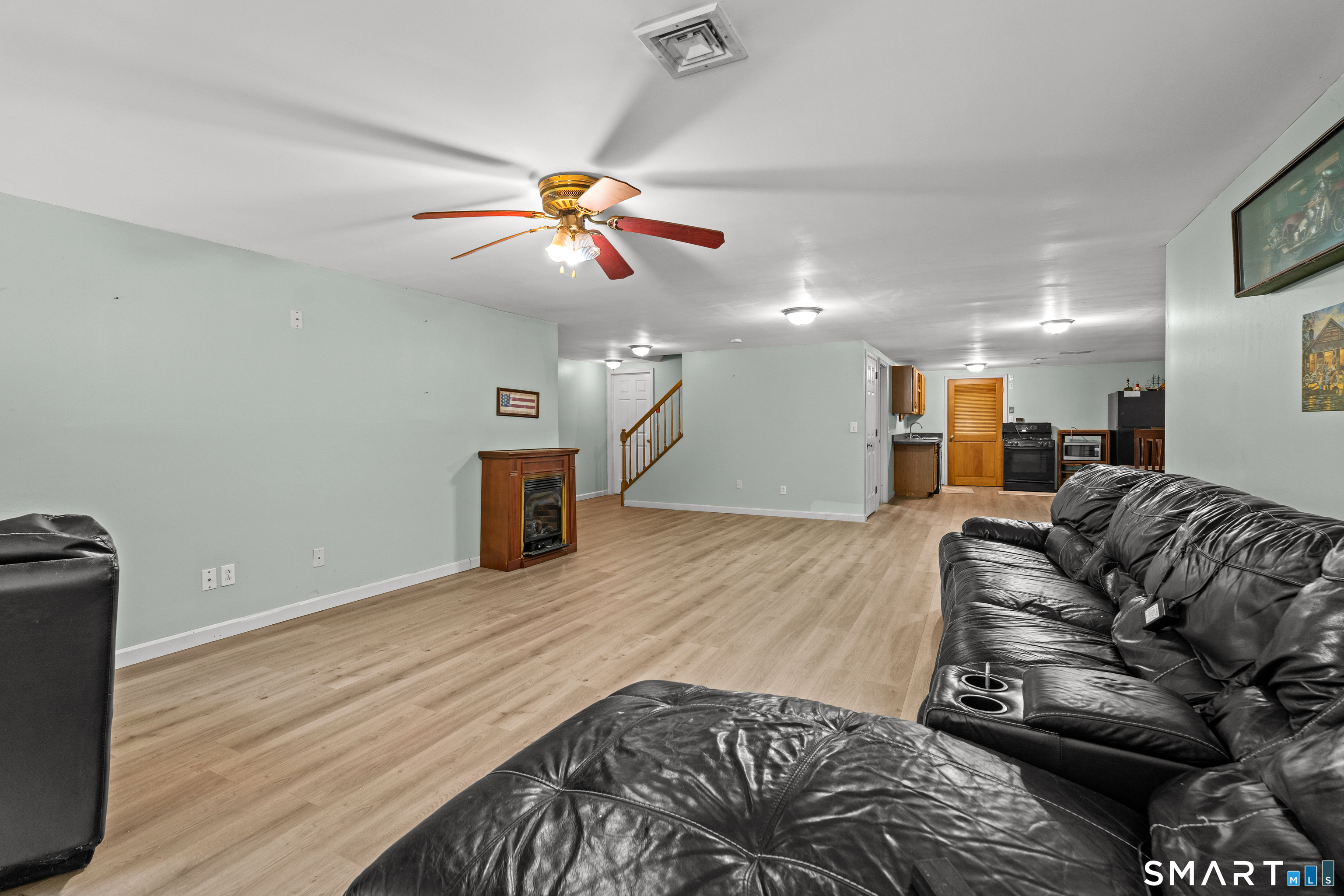 107 South Colman Road Wolcott, CT 06716 - Photo 25 of 38