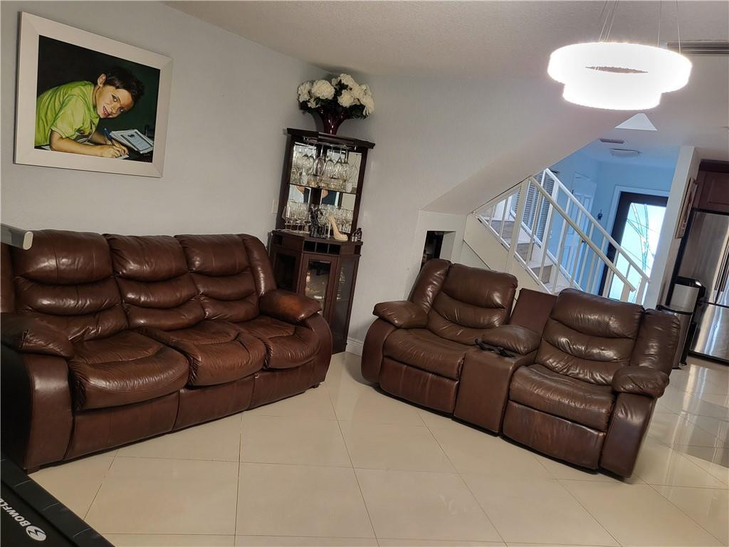 23398 Southwest 54th Way, Unit B Boca Raton, FL 33433 - Photo 5 of 12 Photo 5