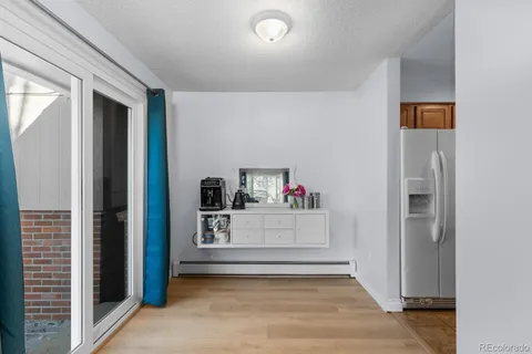 a view of utility room