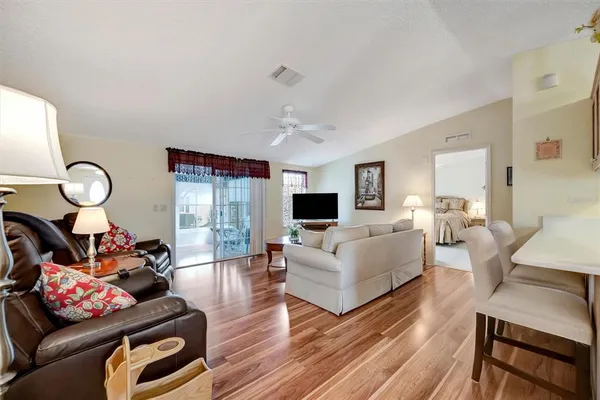 $199,900 | 211 Port Royal Lane, Unit 523, Apollo Beach, FL 33572