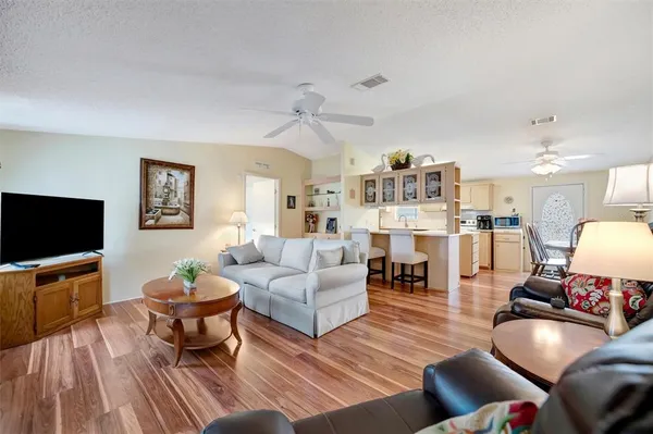$199,900 | 211 Port Royal Lane, Unit 523, Apollo Beach, FL 33572