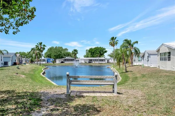 $199,900 | 211 Port Royal Lane, Unit 523, Apollo Beach, FL 33572