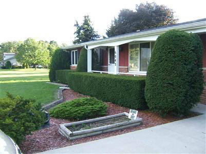 6042 Duffield Road Swartz Creek, MI 48473 - Photo 2 of 12 20224147-1.JPG