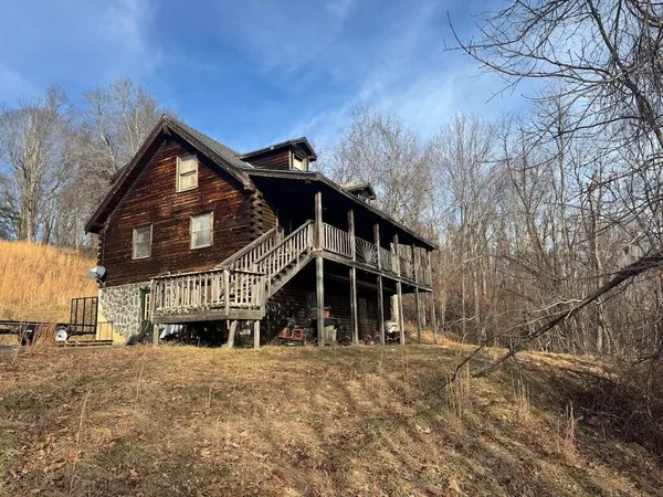 $137,000 | 1212 Eagle View Drive Northeast, Pilot, VA 24138