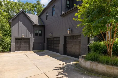 $5,300,000 | 3920 Dorcas Drive, Nashville, TN 37215