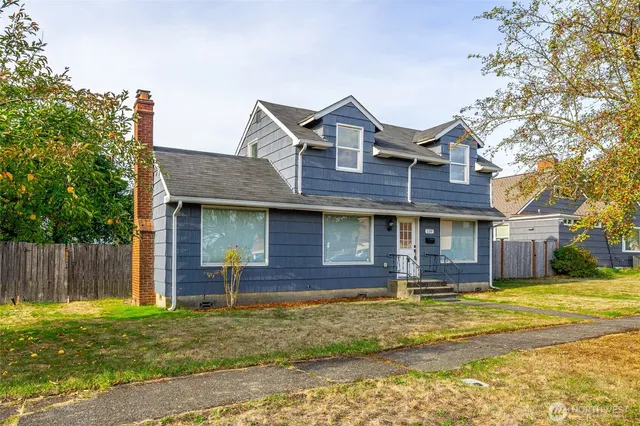 $399,000 | 130 Southwest 2nd Street, Chehalis, WA 98532